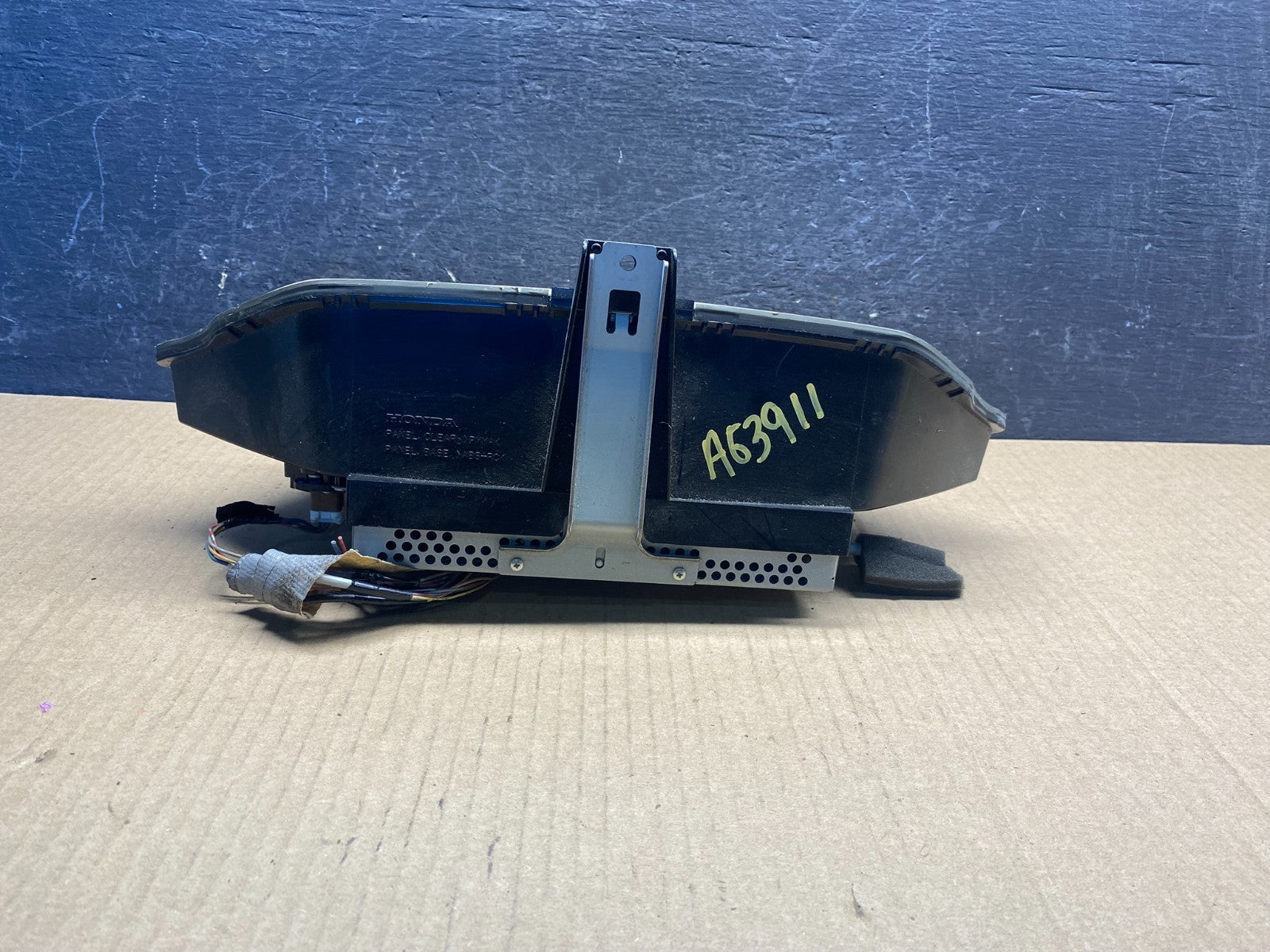 2011 2012 2013 Honda Odyssey Speedometer Instrument Cluster AG3911 DW3