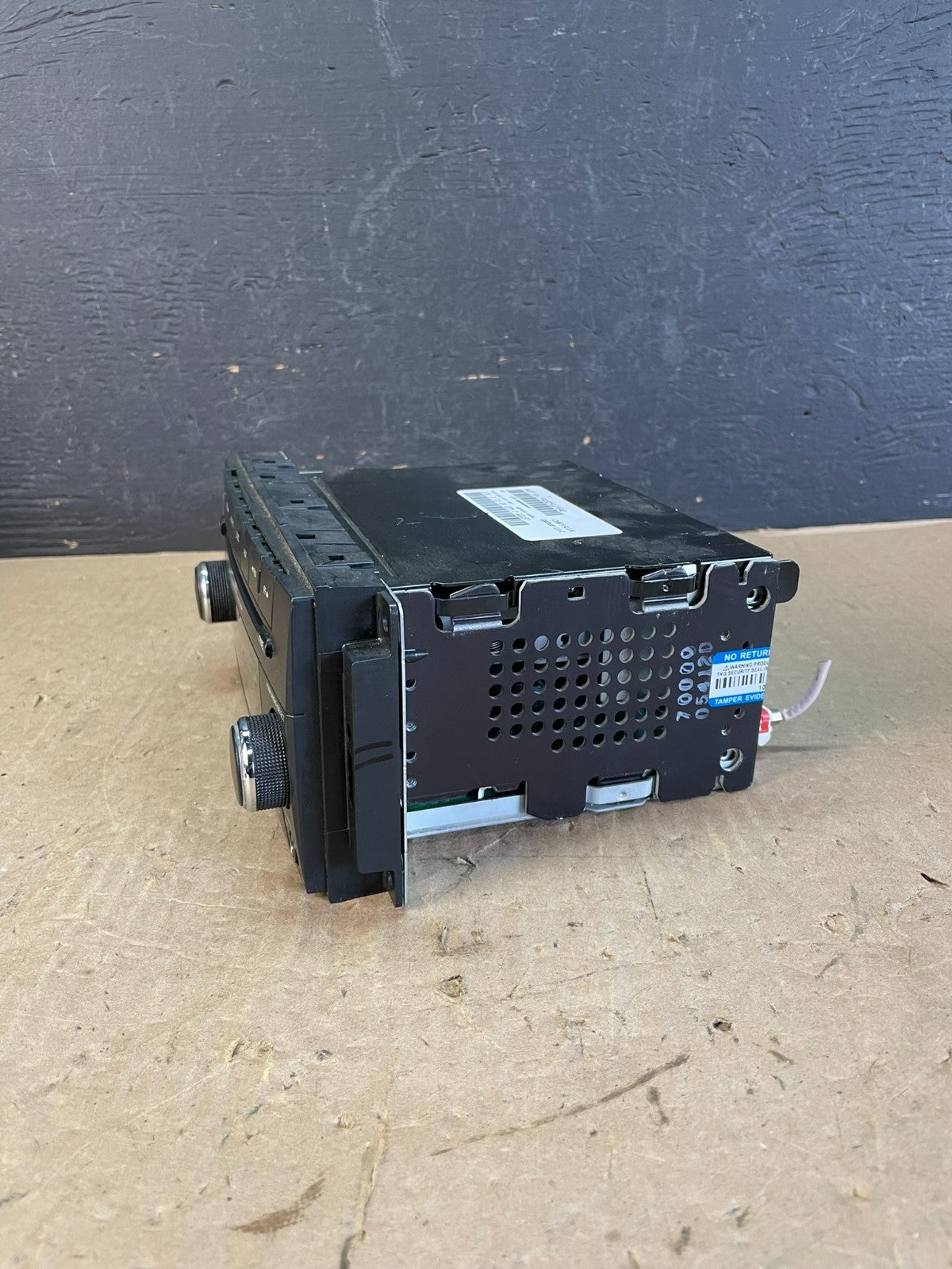 2007-2012 Chrysler Dodge Jeep Ram Radio CD MP3 AUX Receiver AD5924 DW2