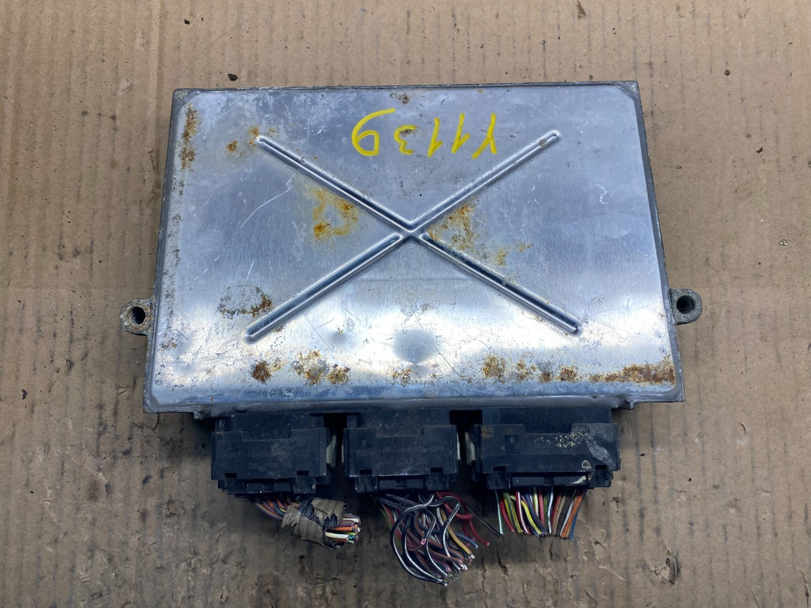 2009 Ford Crown Victoria Engine Control Unit ECU Computer Module y1139 DG1