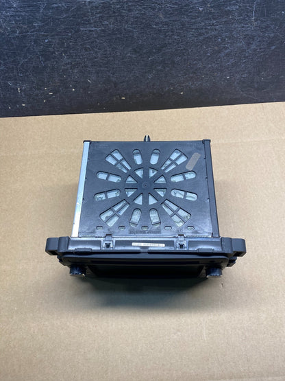 2015 2016 GMC Acadia Radio Display Screen AM/FM AUX AH1867 DG3