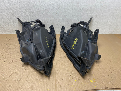 2005 2006 2007 Honda Odyssey Left+Right Set Halogen Headlights T7989 DW13