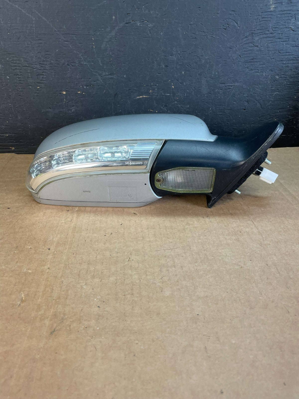 2007 - 2012 Hyundai Veracruz Right Passenger View Turn Sgn Door Mirror AE8316 DW3