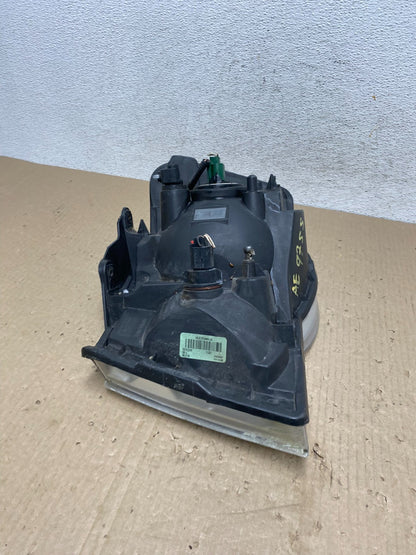 2007 2008 2009 Chrysler Aspen Right Passenger RH Halogen Headlight AE9755 DW8