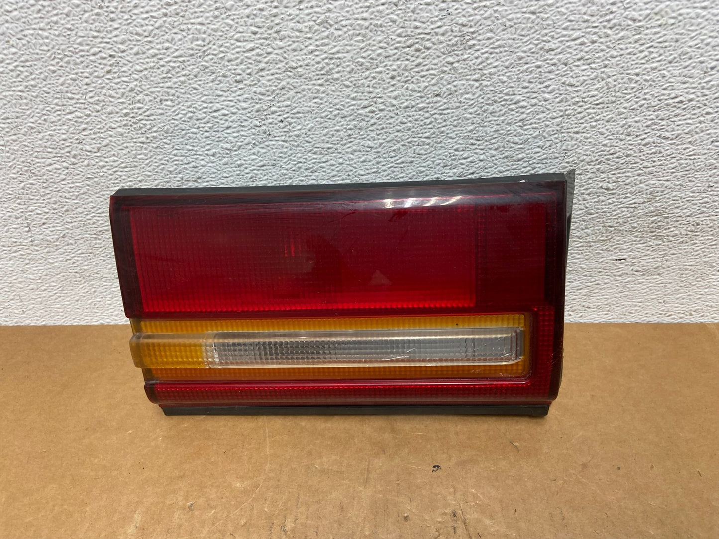 1990 - 1991 Toyota Camry Left Driver LH Inner Tail Light AE0249 LK0