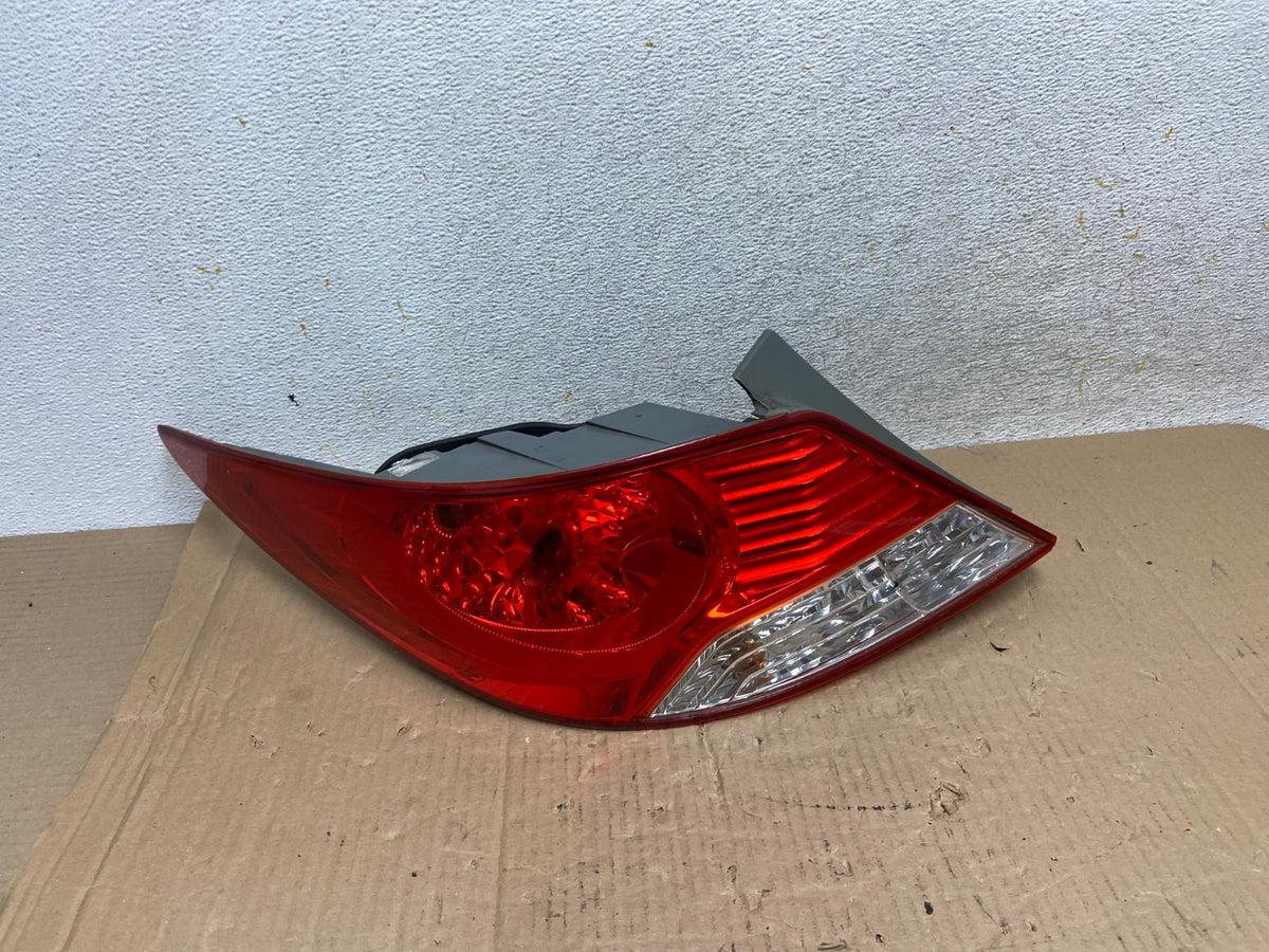 2012 2013 2014 Hyundai Accent Left Driver LH Side Tail Light AI1257 LK0