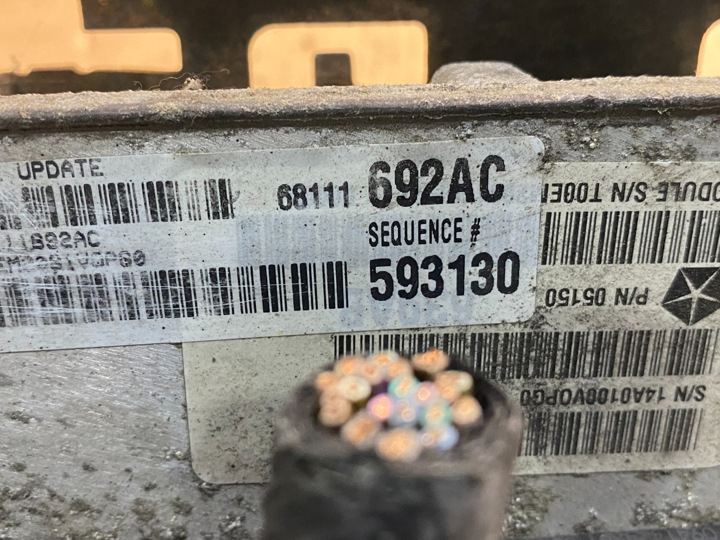 2012 Dodge Durango Jeep Grand Cherokee 5.7 Engine Computer ECU ECM ae7472 DG2