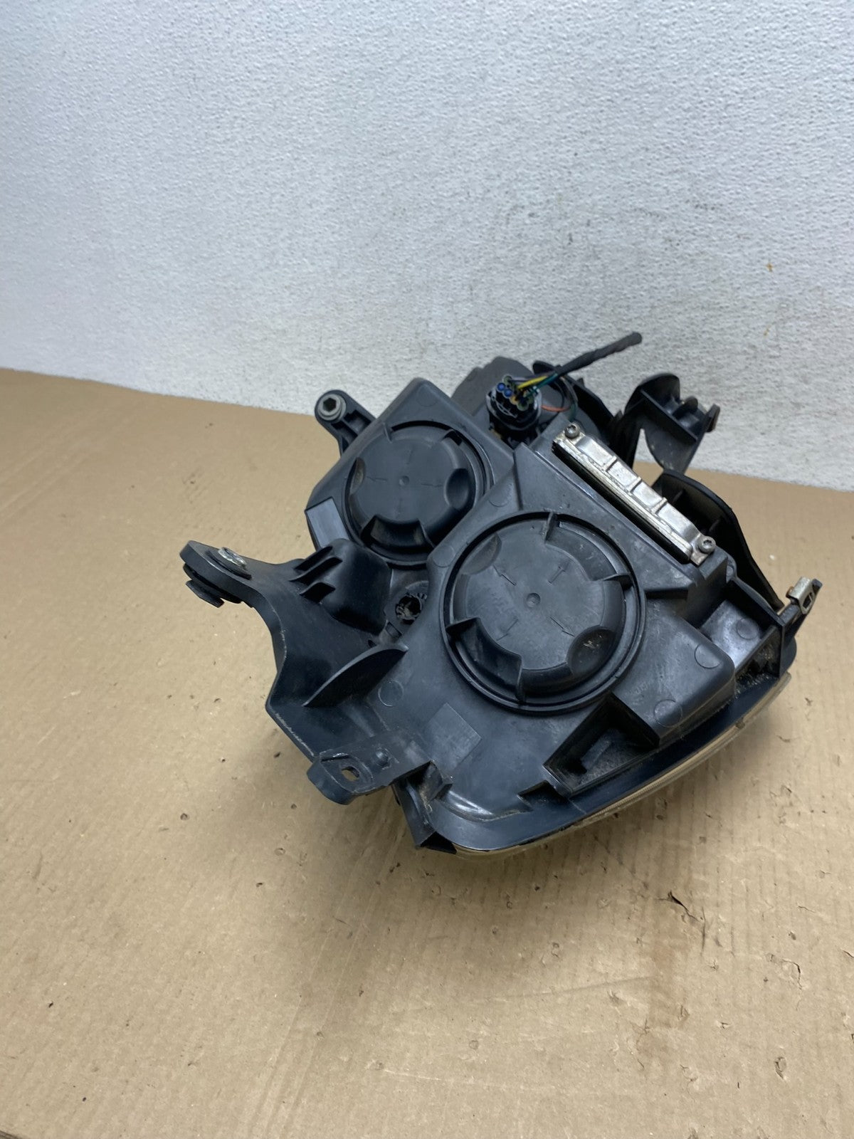 2007-2012 Gmc Acadia Xenon HID Headlight Left Driver LH Side AE9699 DW9