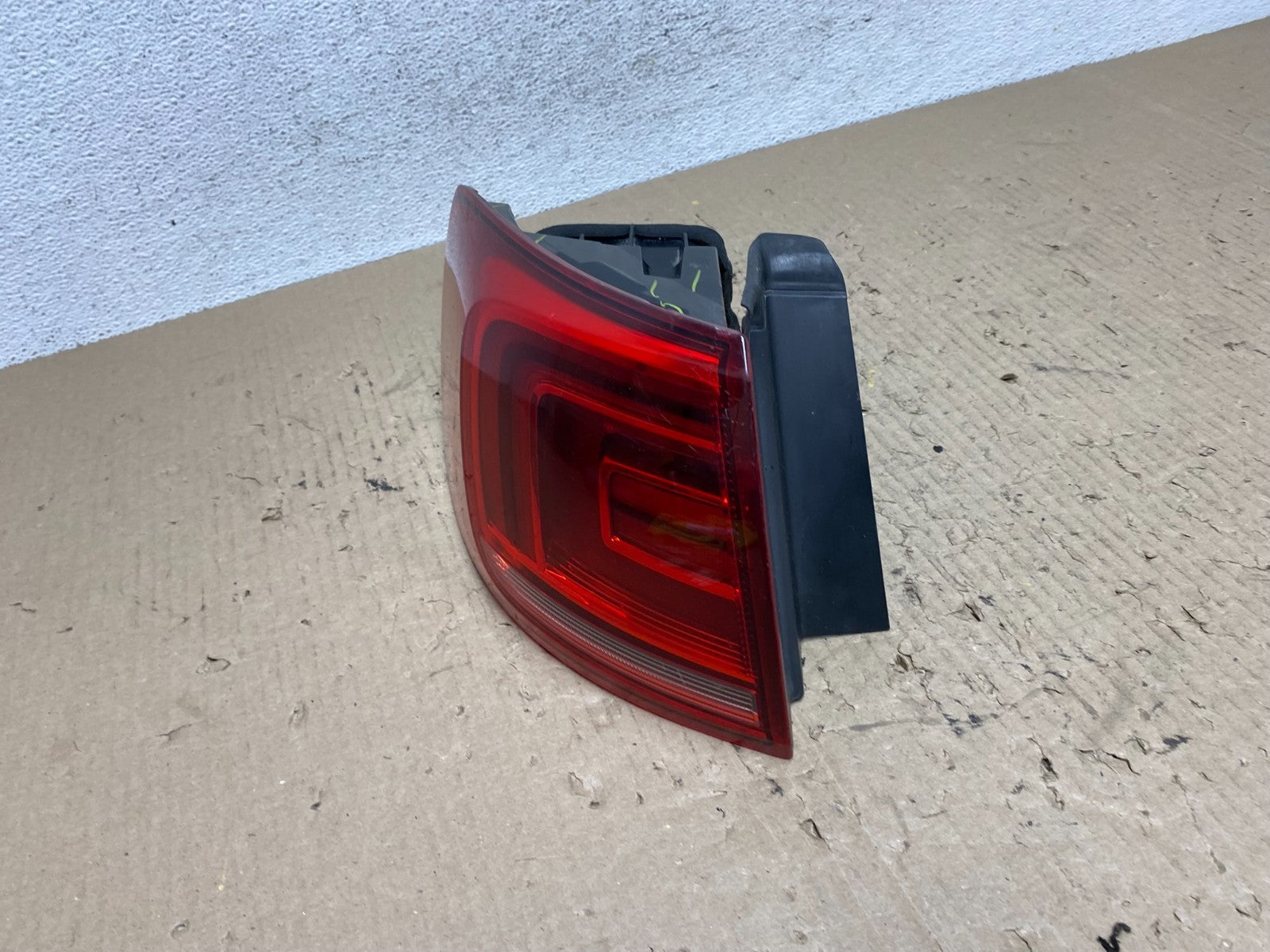 2013 - 2014 Volkswagen Jetta Hybrid Left Driver LH LED Tail Light AF7125 DW1