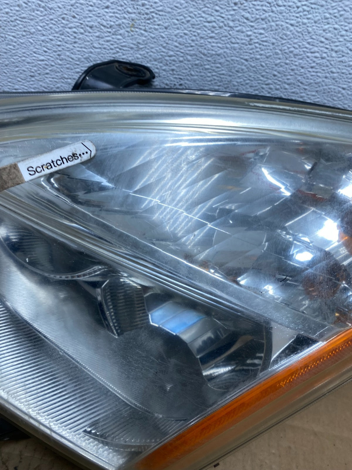 2008 to 2013 Nissan Rogue Left Driver LH Halogen Headlight AD0948 DW3