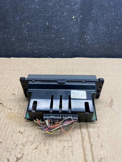 2003 to 2006 Lincoln Town Car Climate Control Panel ae1997 DG3