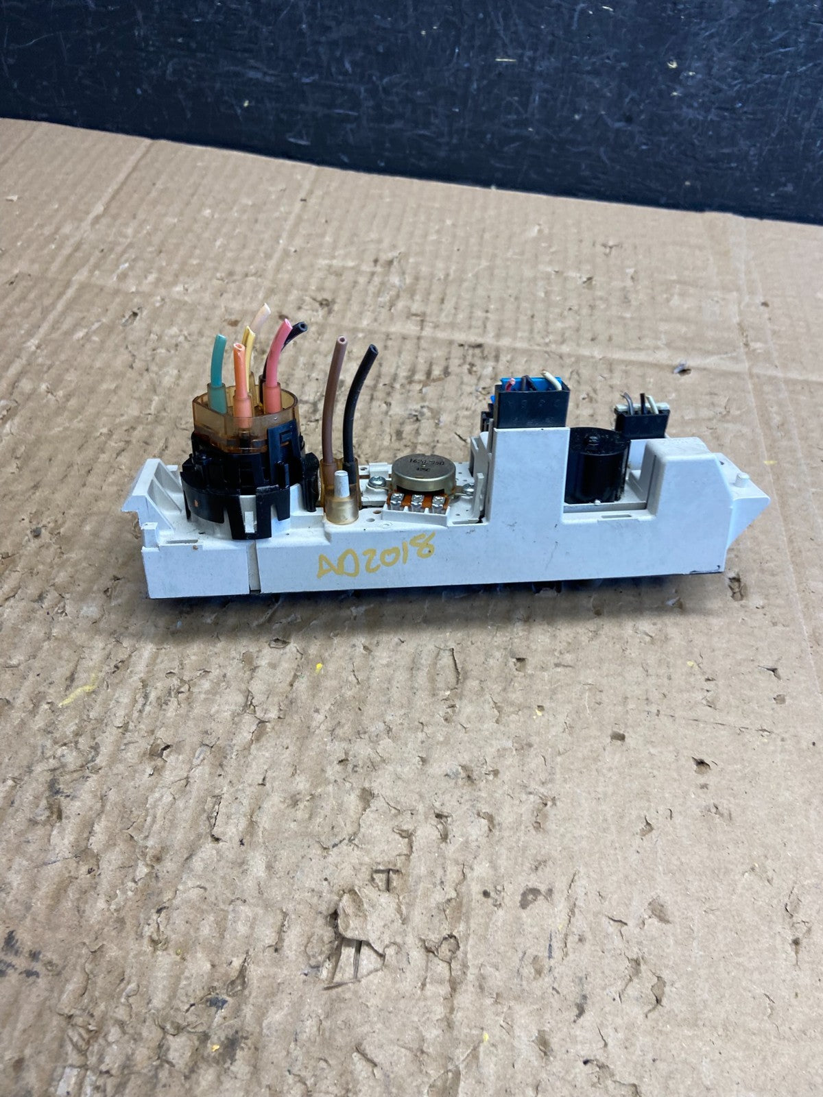 2001 - 2007 GMC Chevrolet Express 1500 Climate Control A/C AG0006 DG4