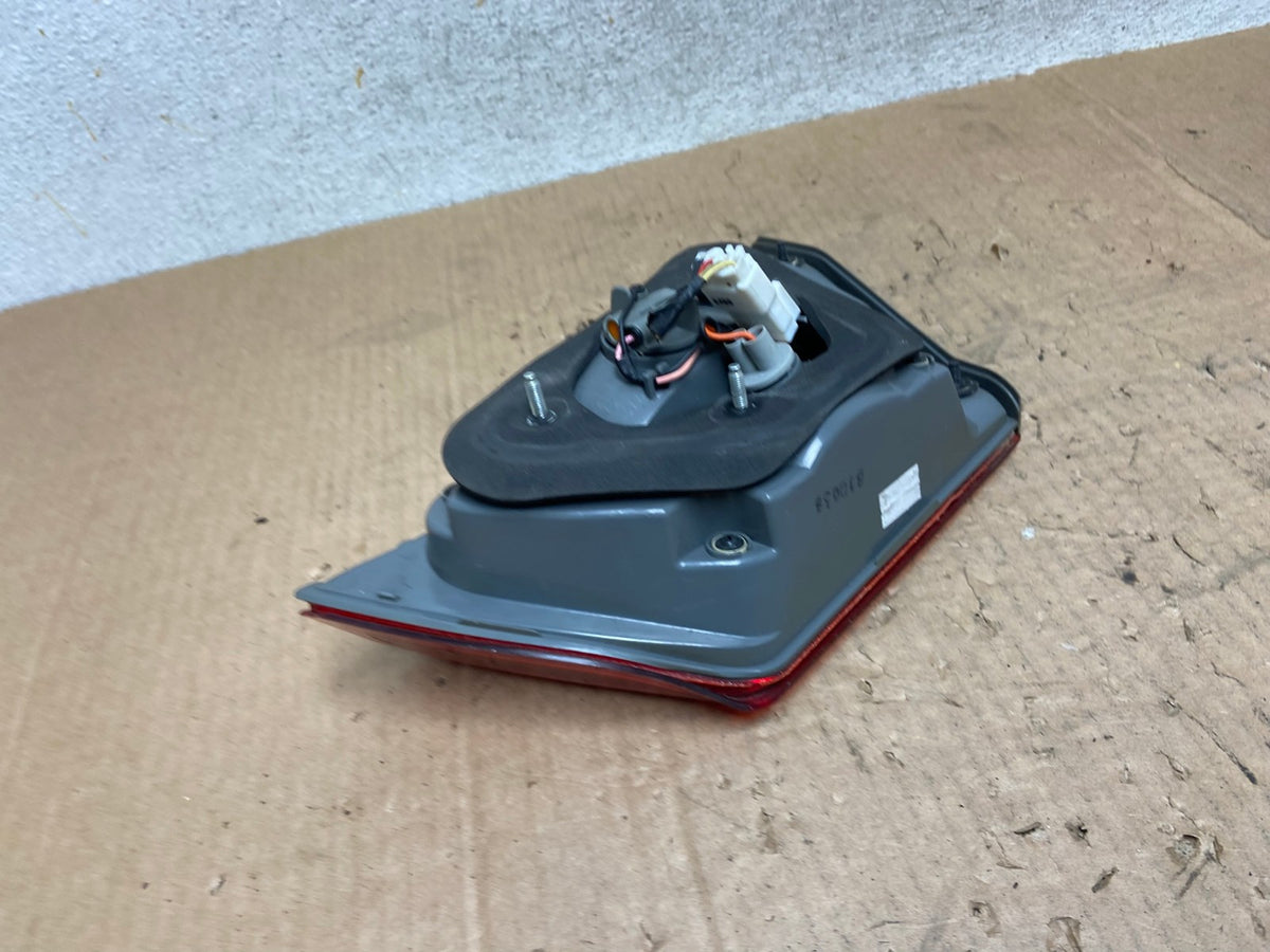 2009 - 2010 Kia Optima Left Driver LH Side Inner Tail light AI5657 LK5