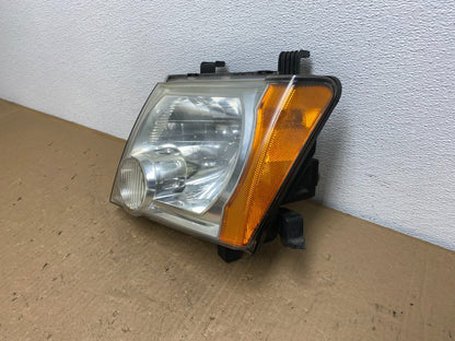 2005 - 2015 Nissan Xterra Driver Left LH Side Headlight AB6703 DW1