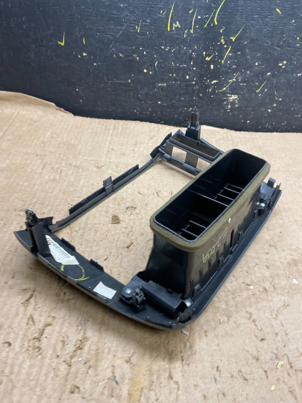 2006-2008 Honda Pilot Center Dash Radio Screen Display Trim Bezel z2039 DG3