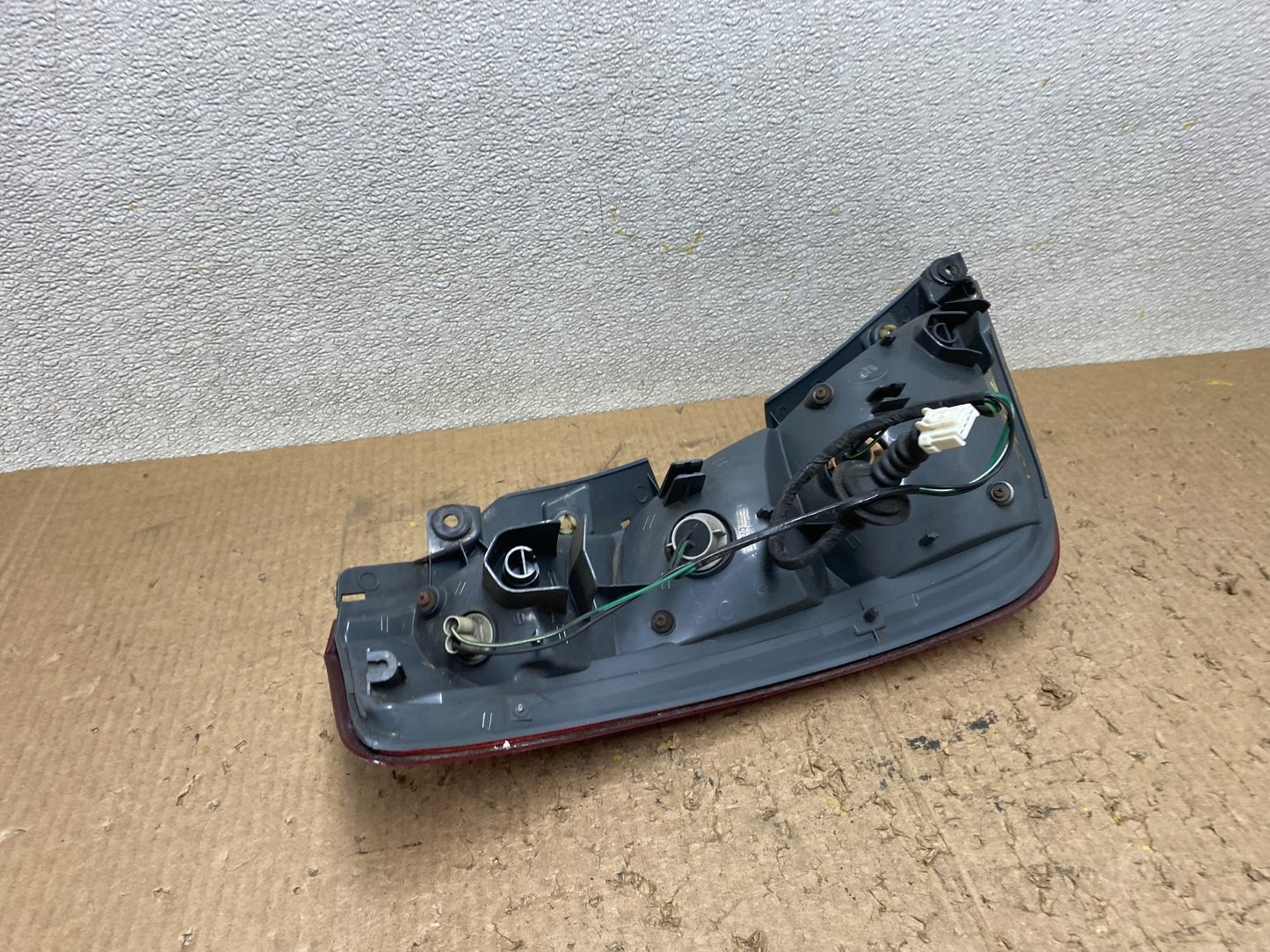 2003 2004 2005 Nissan Murano Right Passenger Rh Side Tail Light Oem W8122 DW7