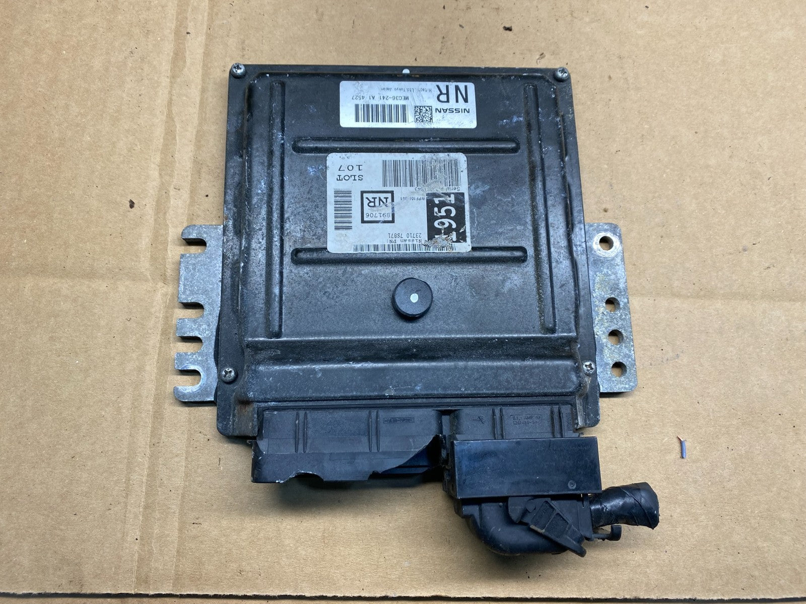 2004 2005 Nissan Armada QX56 5.6L Engine Control Unit ECU ECM Module r4448 DG0
