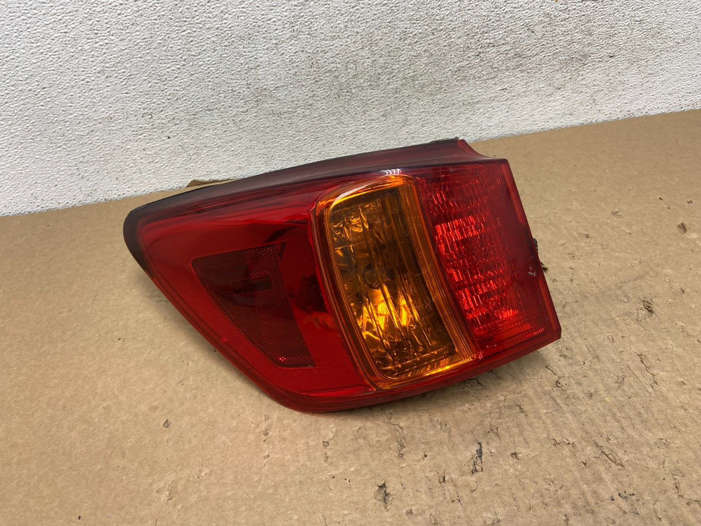 2009 - 2010 Lexus Is250 Is350 Left Driver LH Side Tail Light AF8066 DW0