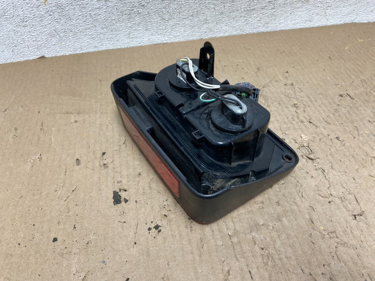 2007 - 2018 Jeep Wrangler Right Passenfer RH Side Tail Light AH6022 DG4