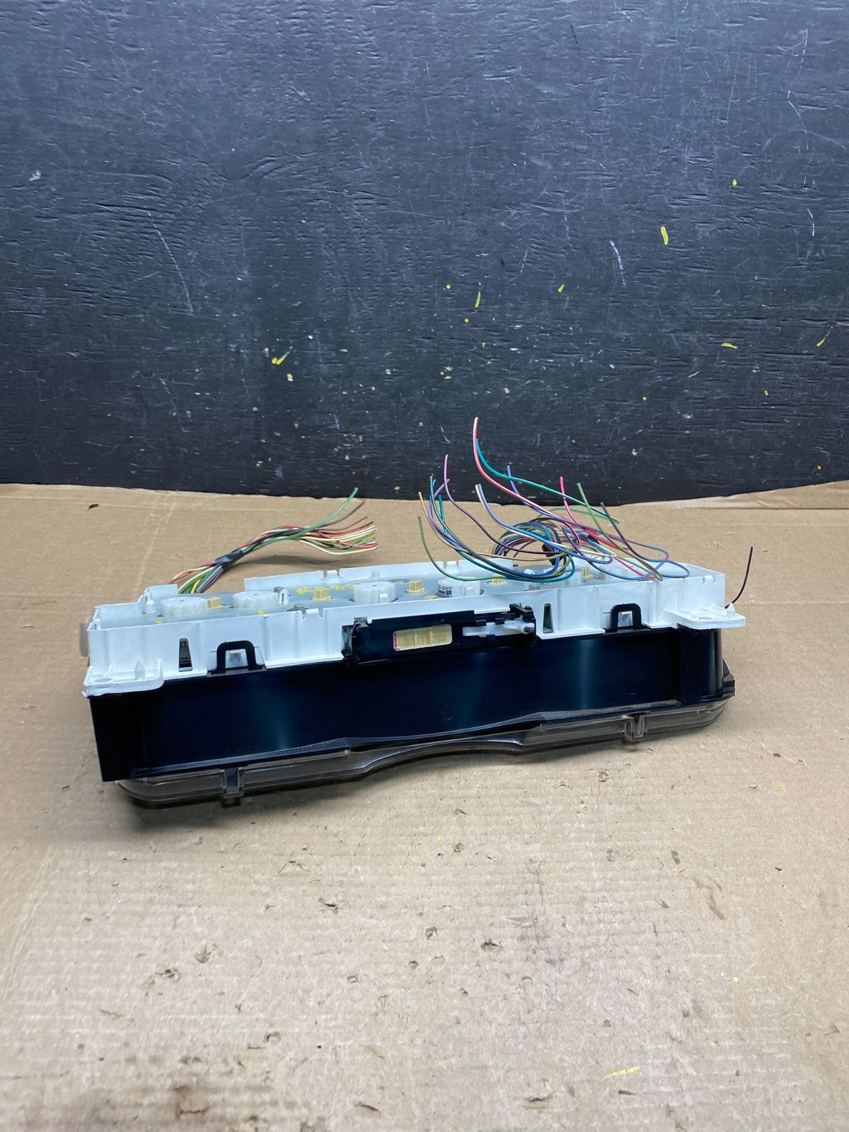 2006 Ford E350 Gauge Speedometer Cluster OEM r2823 DG6