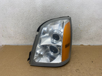 2004 to 2009 Cadillac SRX Left Driver Side Halogen Headlight AH8526 DW0