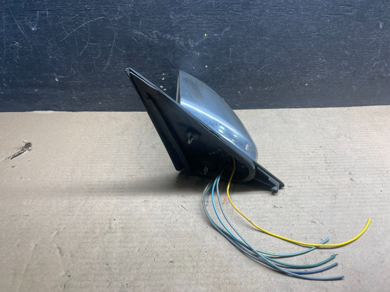 1988 Chrysler New Yorker Left Driver LH  View Door Mirror Oem P7310 DG3