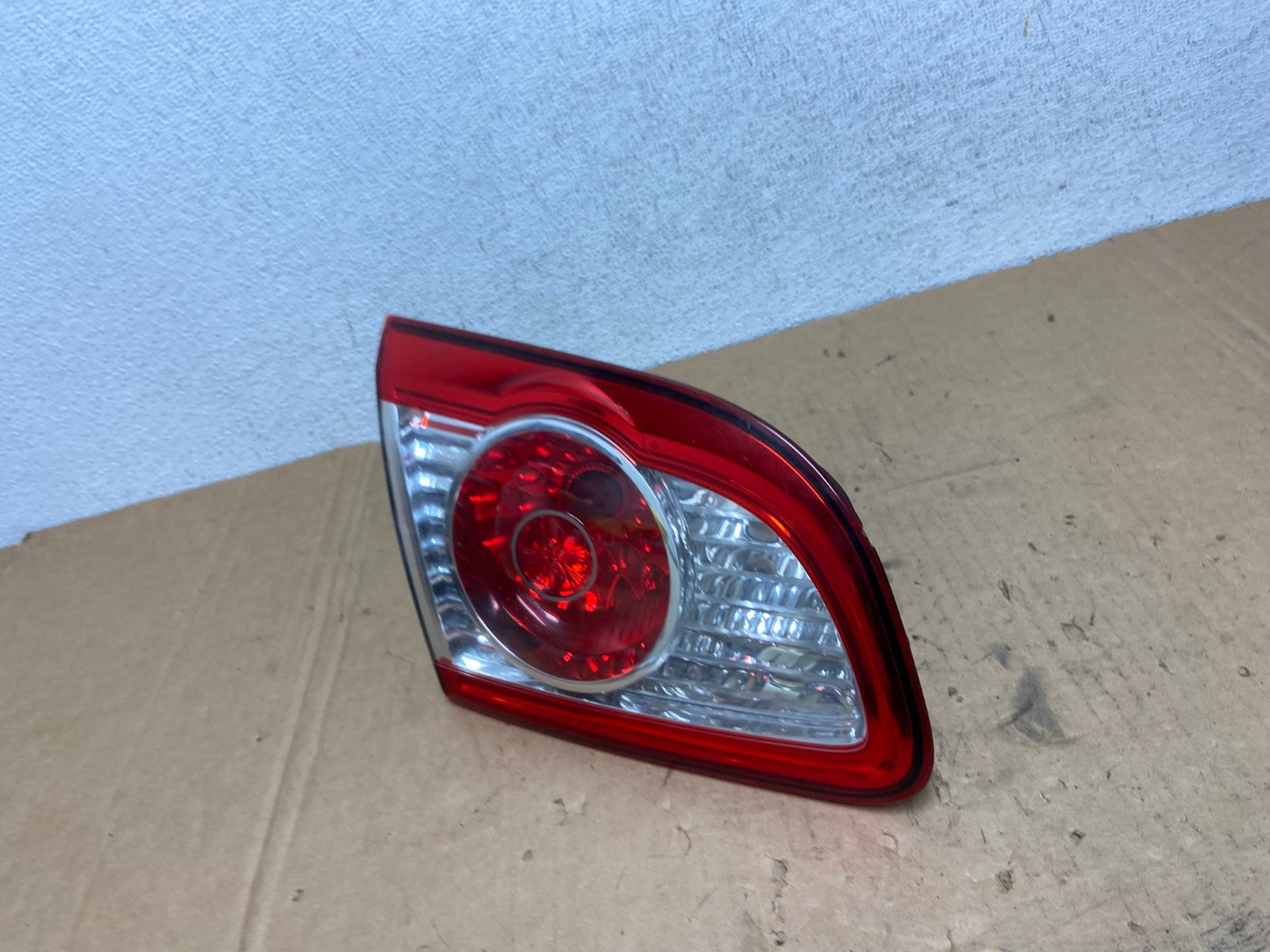 2010-2012 Hyundai Santa Fe Left Driver LH Inner Tail Light AD2829 LK1