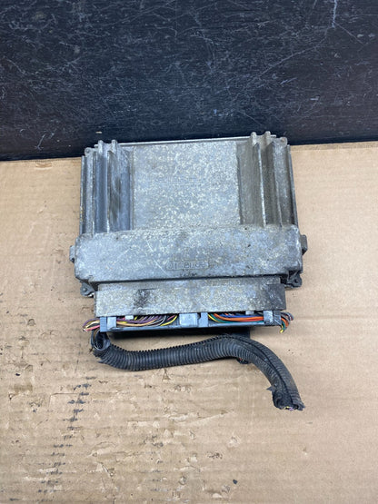 2004 GMC Envoy Silverado Engine Computer ECU ECM Module AD9403 DG1