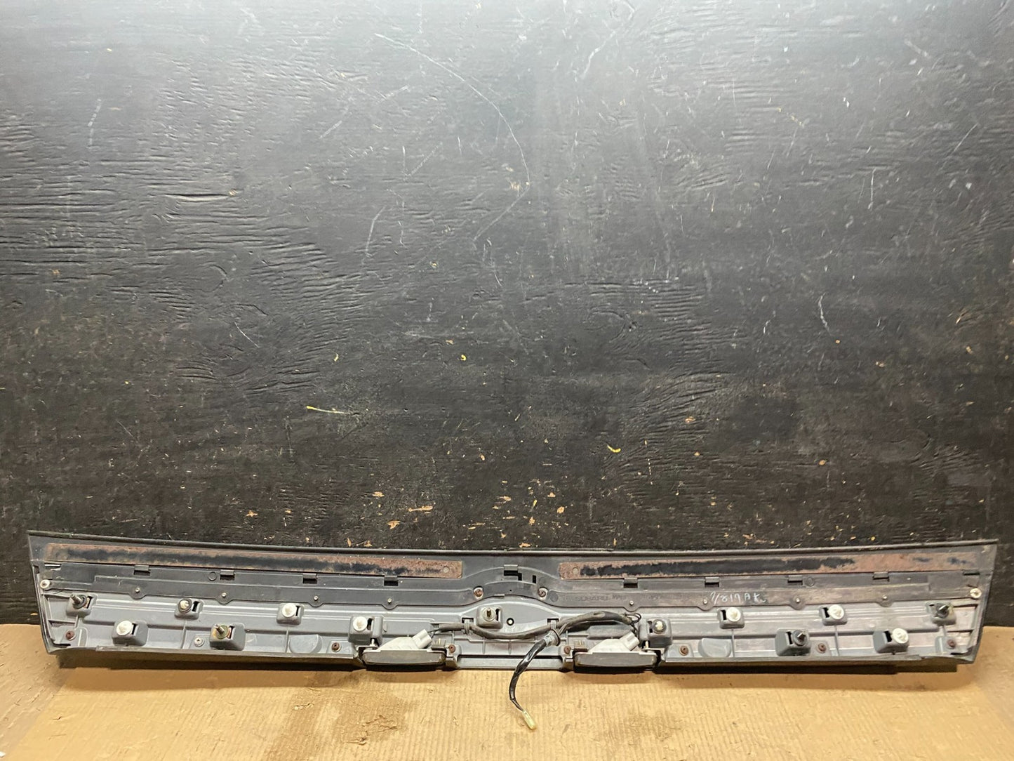 2006 2007 2008 Subaru Forester  Liftgate Tailgate Trunk Trim Molding X3302 DG9