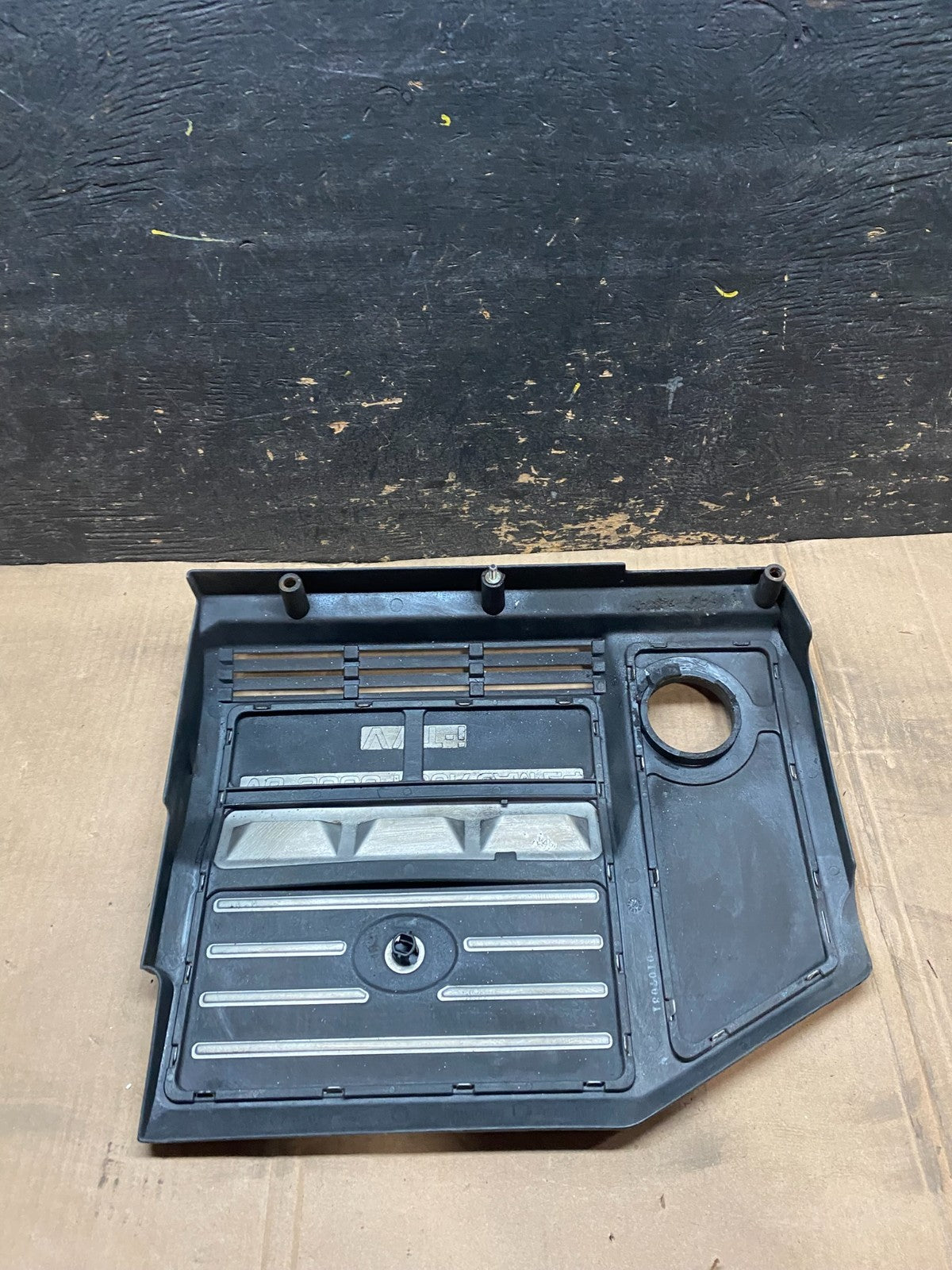 1999 - 2003 Lexus RX300 Factory OEM Engine Motor Cover Trim Panel V9960 DG5