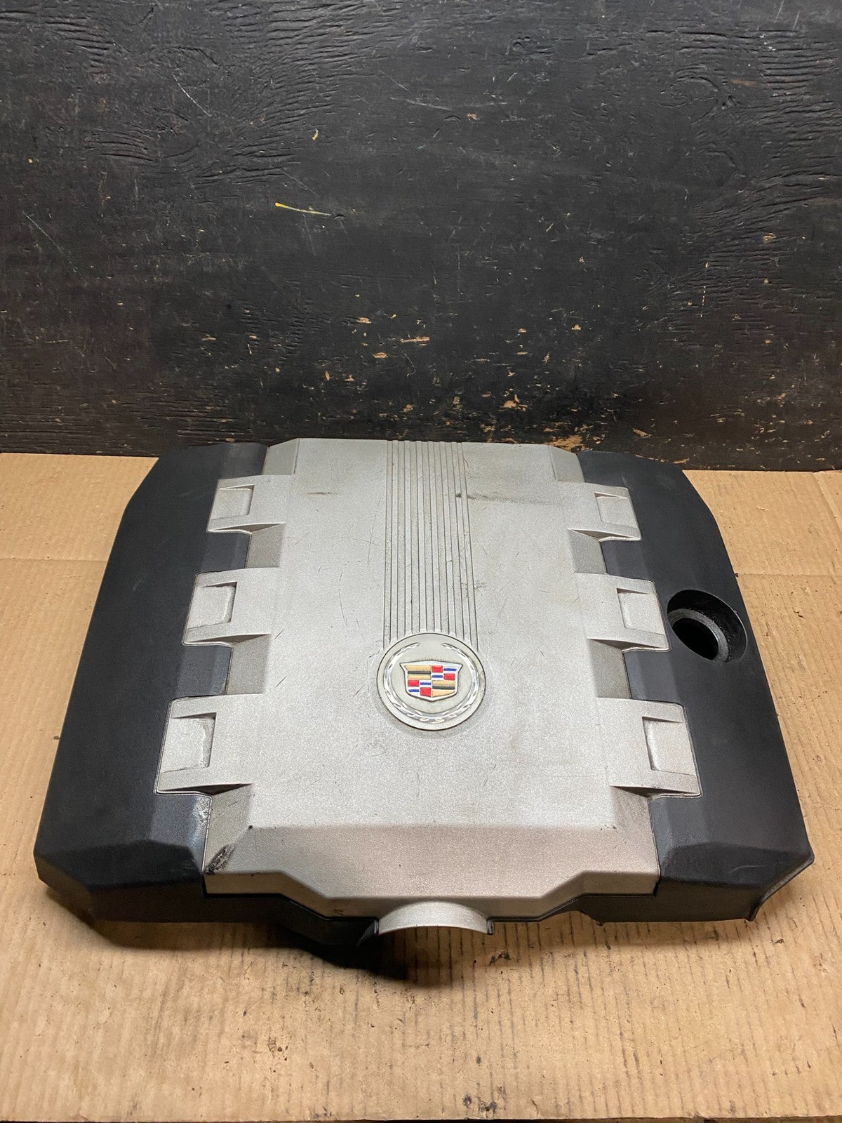 2008 to 2012 Cadillac CTS 3.6L Plastic Engine Cover Shield Oem T6613 DG0