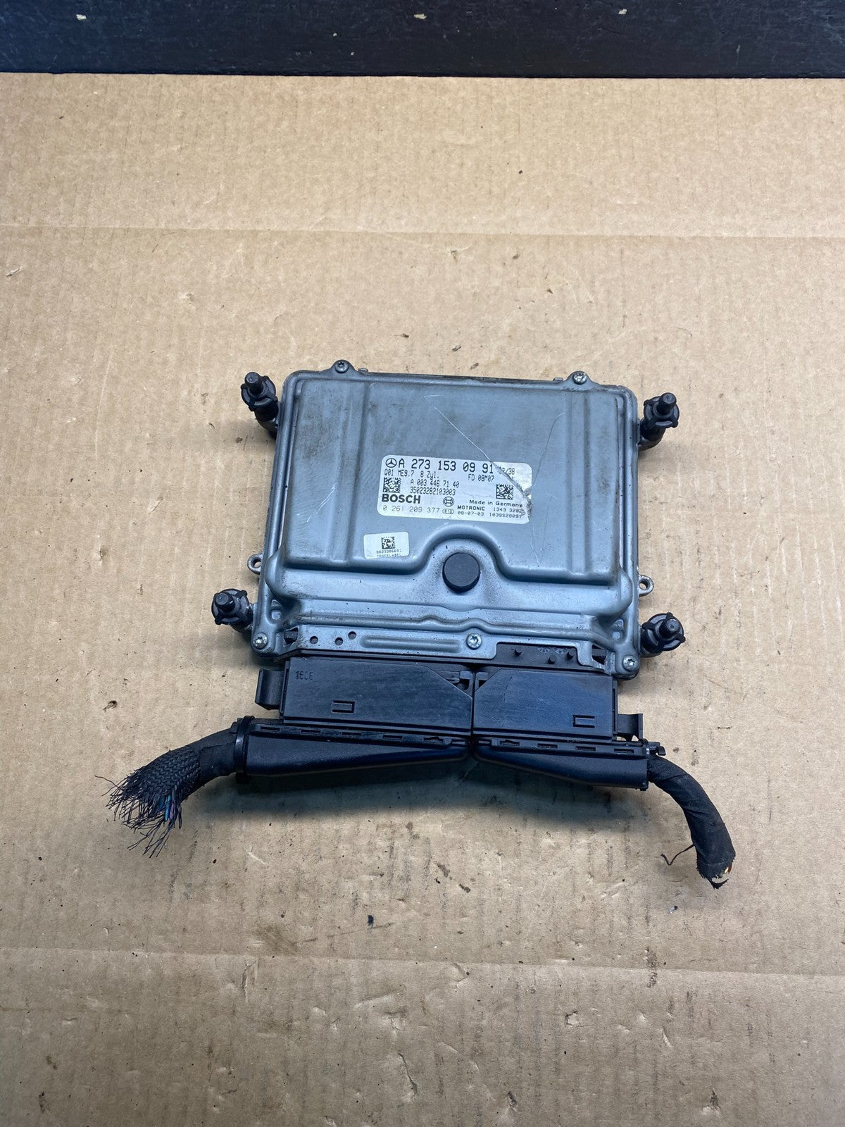 2007 to 2012 Mercedes GL450 ECM ECU Engine Control Module AG9544 DW0