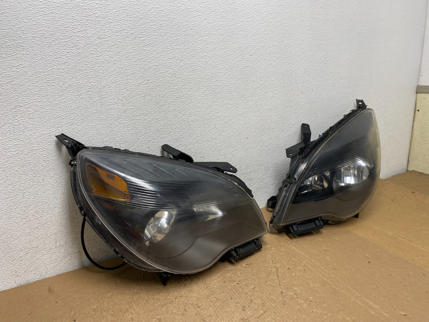 2010-2015 Chevrolet Equinox Halogen Headlights Left+Right Side AD8231 DW2