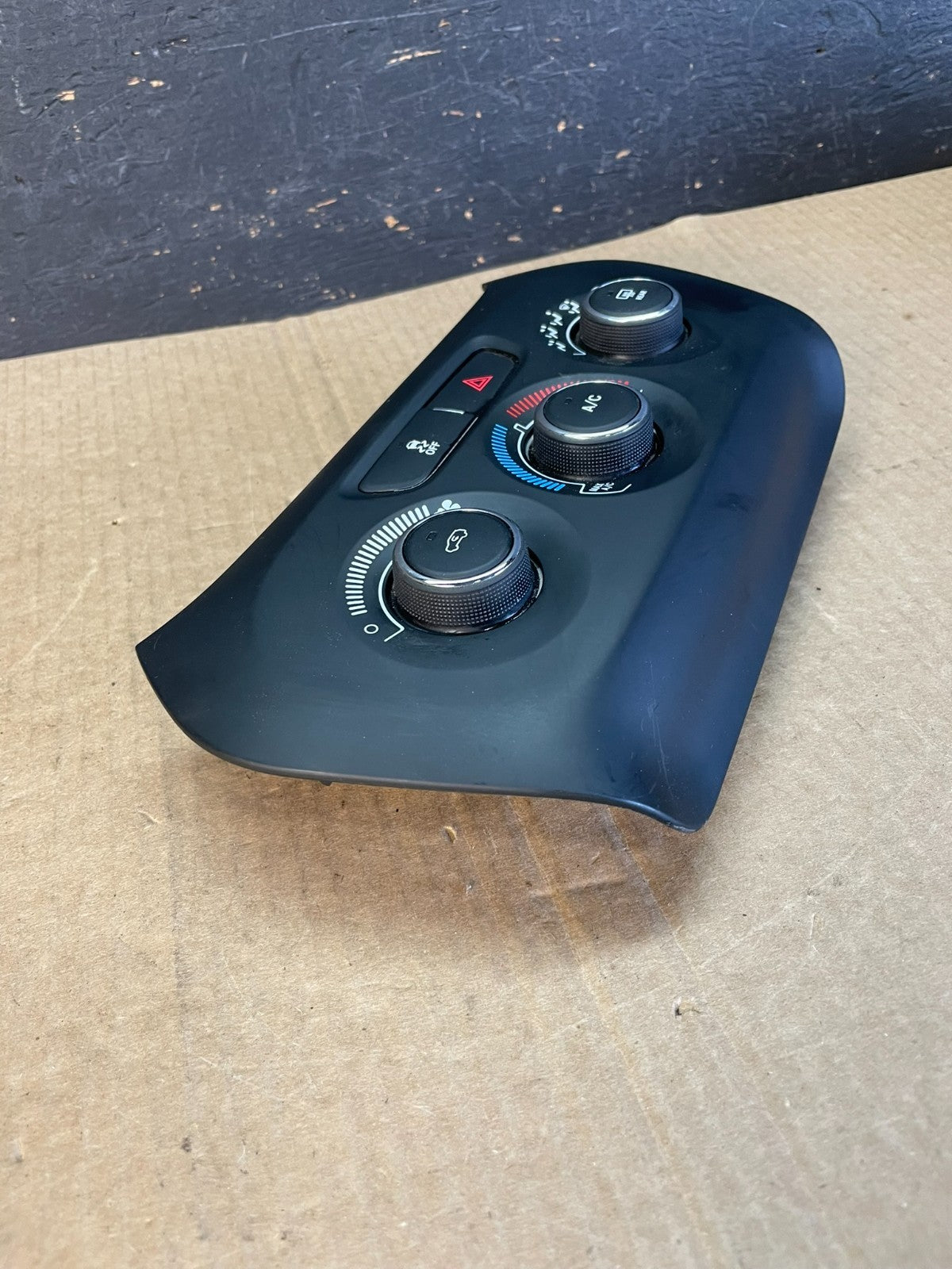 2015-2018 Jeep Cherokee Heater A/C Temperature Climate Control Switch AF3682 DG1