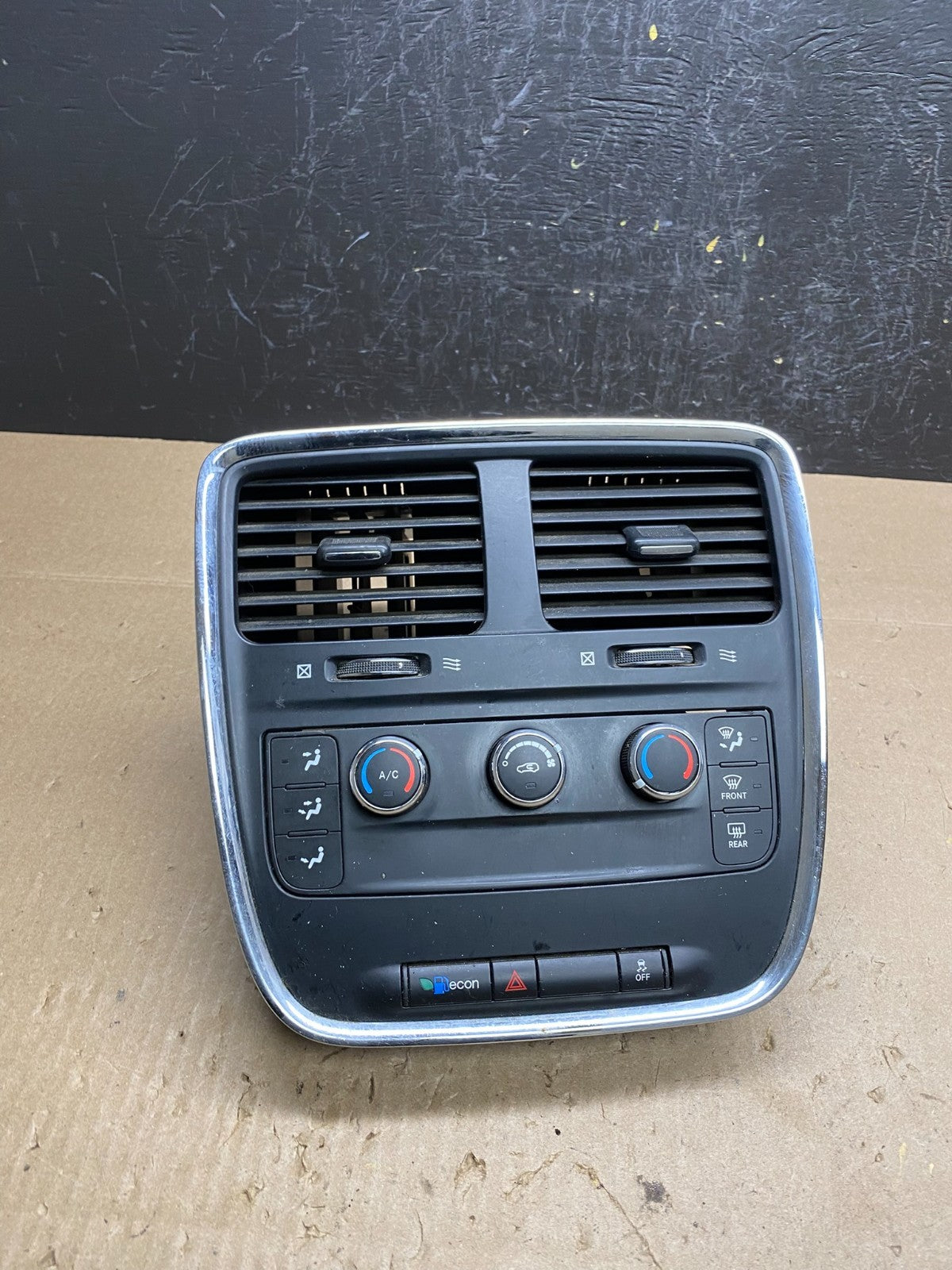 2011-2016 Dodge Grand Caravan Temperature Climate Control AC Heater AC6611 DG0