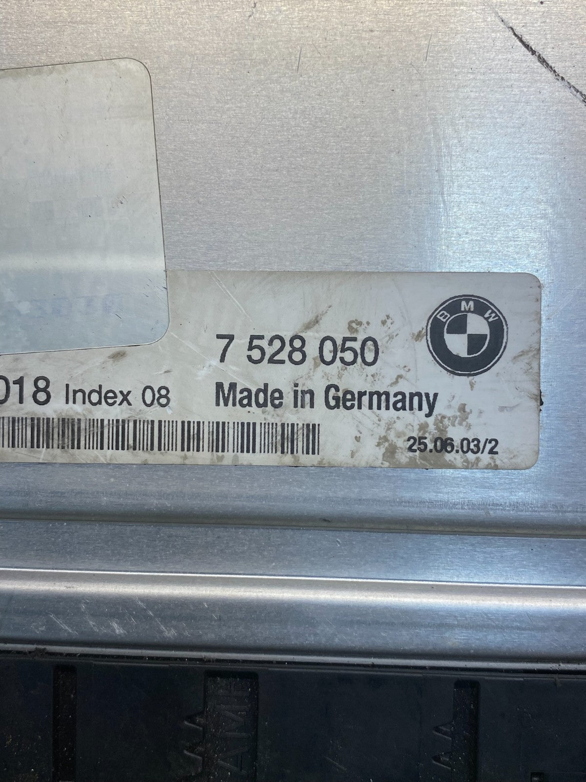 2001 - 2002 BMW 325i 525i ECU ECM Engine Control Module Computer ah1681 DG2