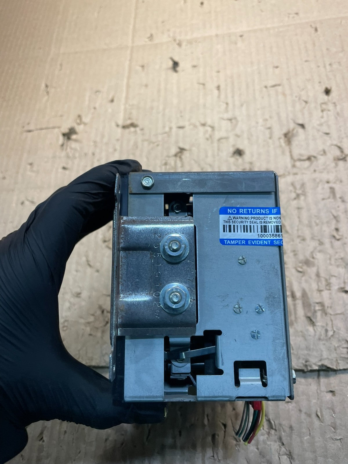 1988 to 1999 Buick Riviera Radio Cassette Tape Player OEM x8696 DG1