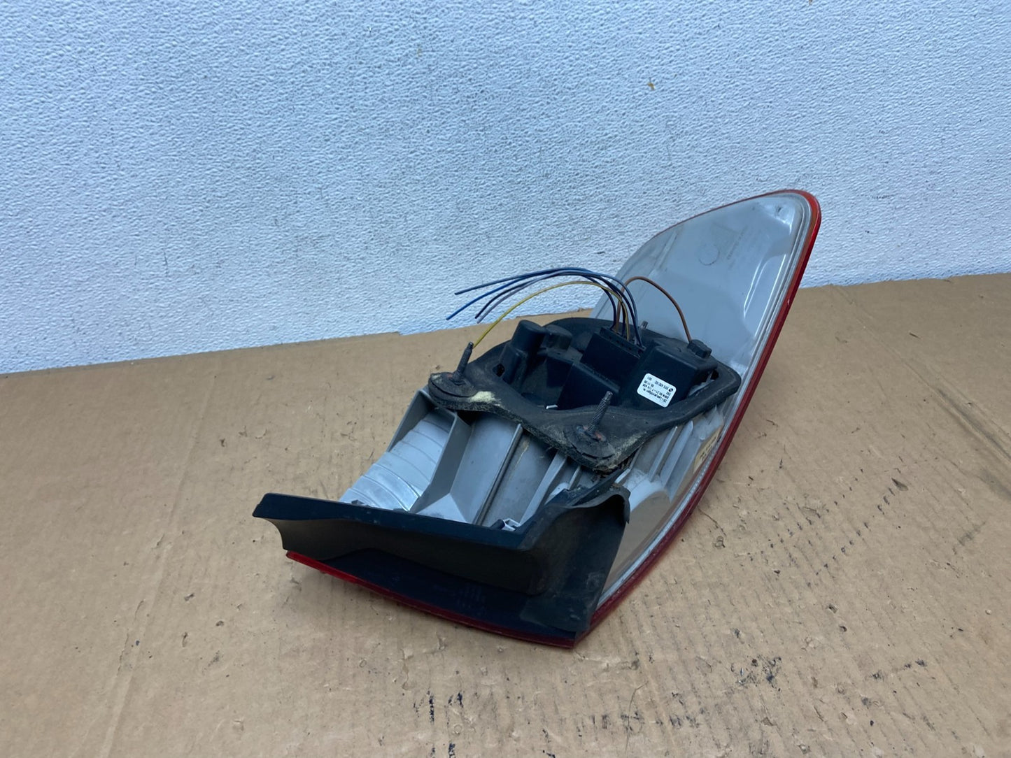 2007 to 2010 BMW M3 328i 335i Coupe Right Passenger RH Tail Light AD1066 DW4