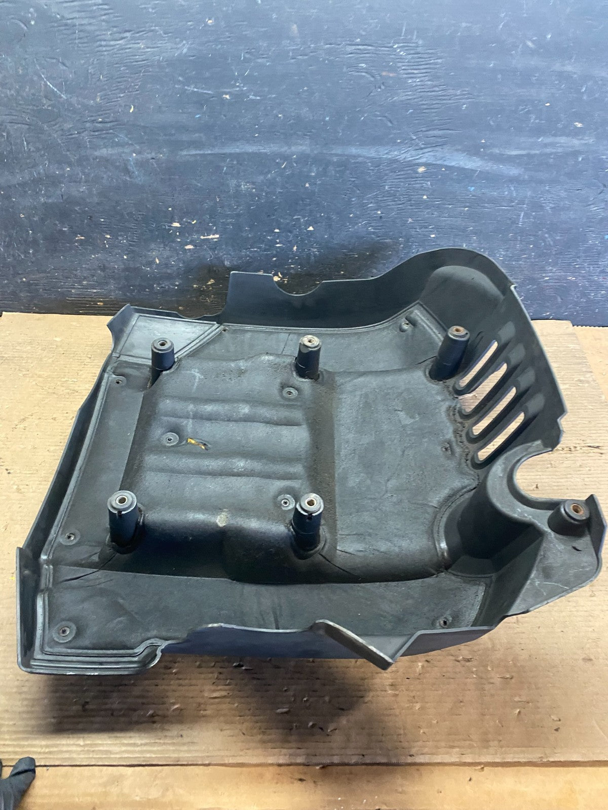 2001 - 2005 Hyundai Santa Fe 2.7L V6 Engine Motor Cover S3444 DG6