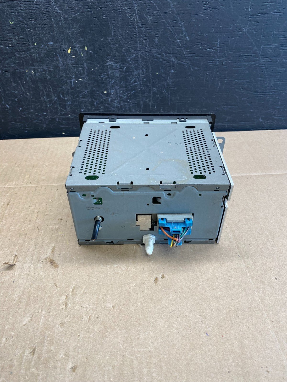 2003 to 2007 Chevrolet Colorado AM/FM Radio Receiver AC6295 DG3