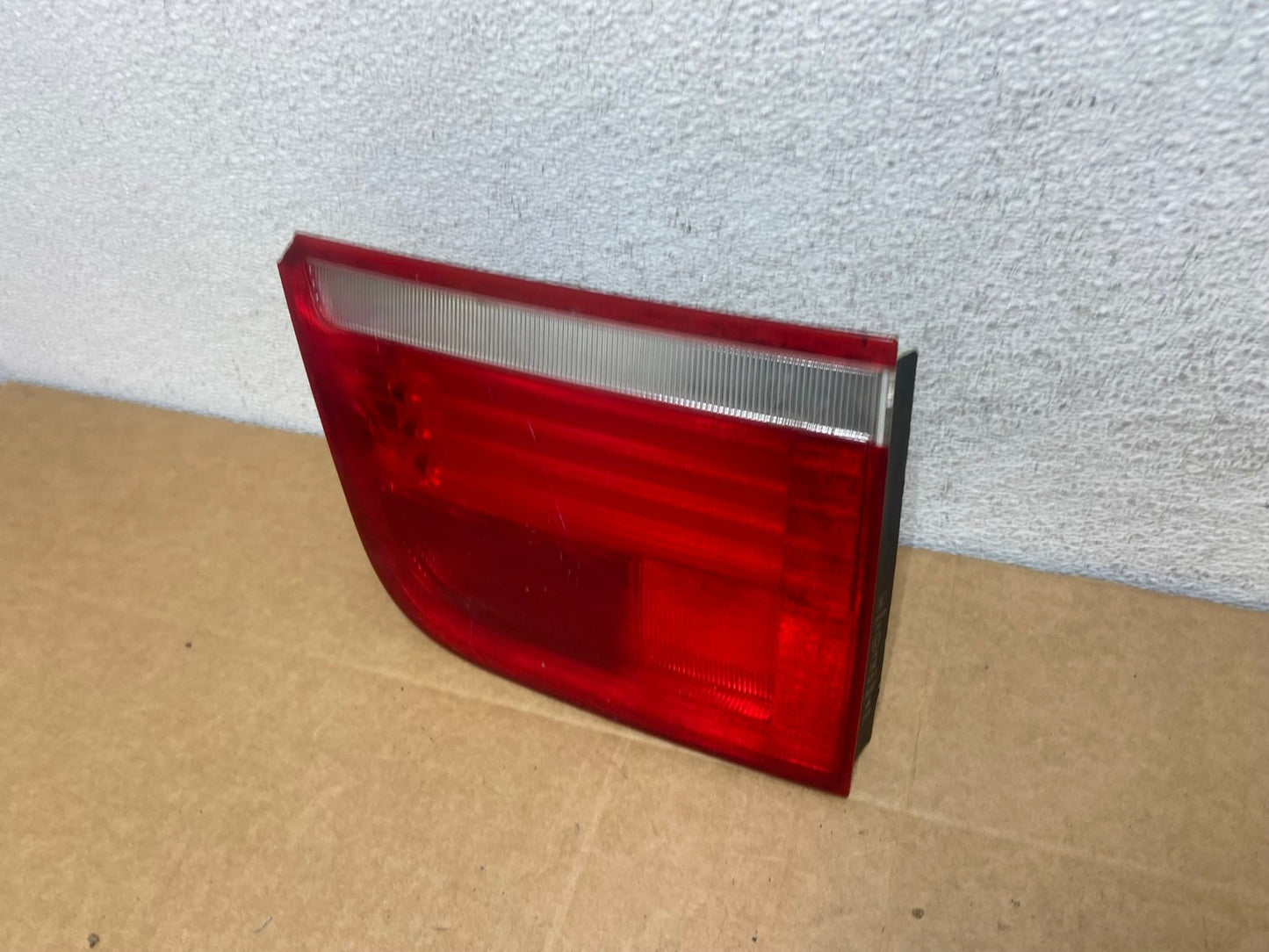 2007 to 2010 Bmw X5 E70 Right Passenger Rh Side Inner Tail Light AD5306 LK1