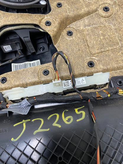 2010-2017 BMW F07 535i 550i GT Front Right Passenger RH Door Panel j2265 DG10