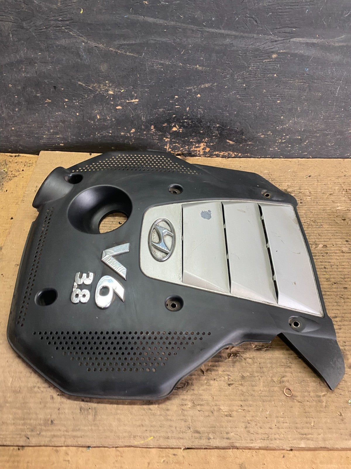 2006 to 2010 Hyundai Azera V6 Engine Motor Shield Cover OEM S5950 DG2