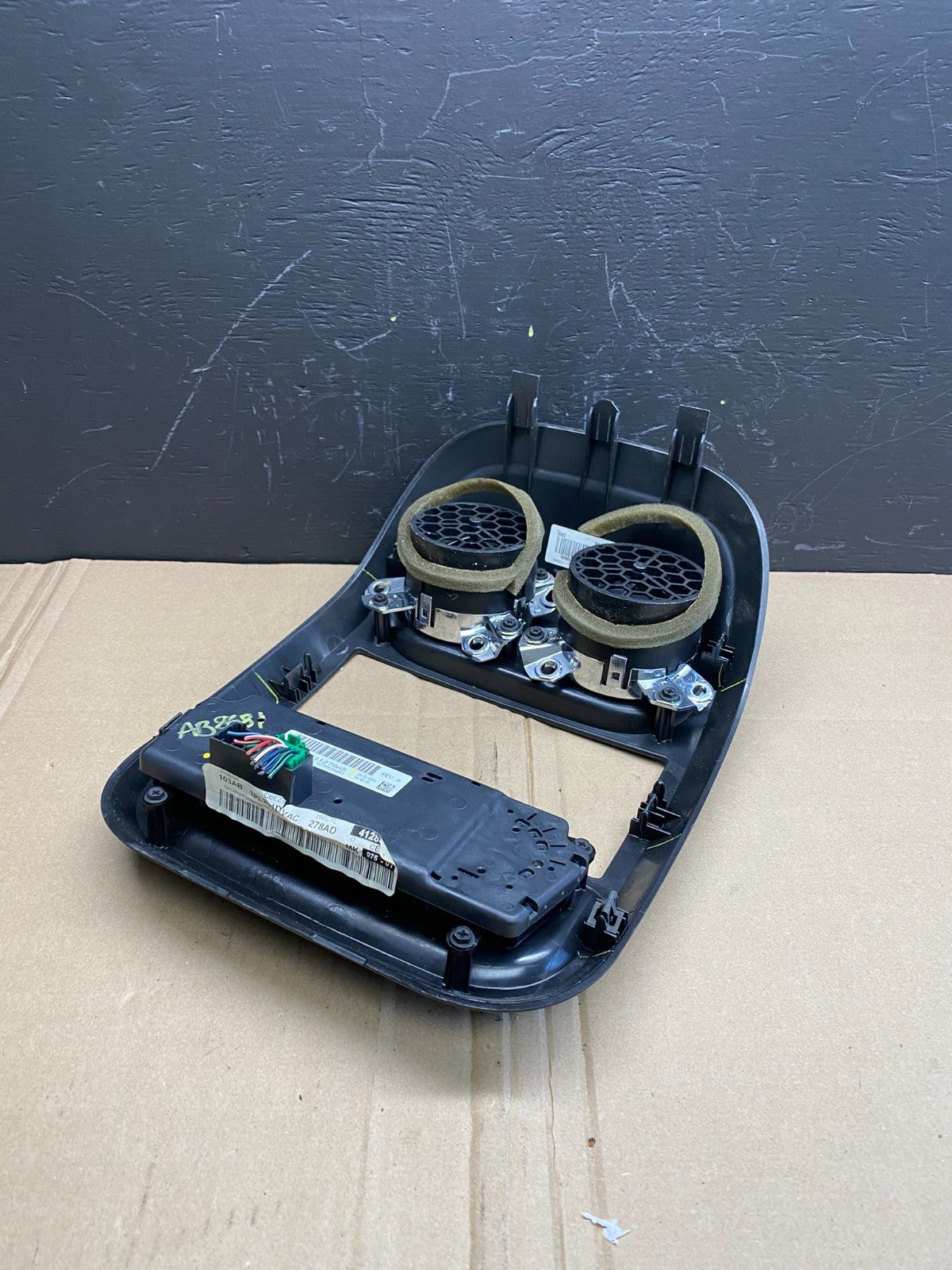 2011 to 2017 Jeep Compass Dash Climate Temperature Control Radio Bezel AB8681 DG4