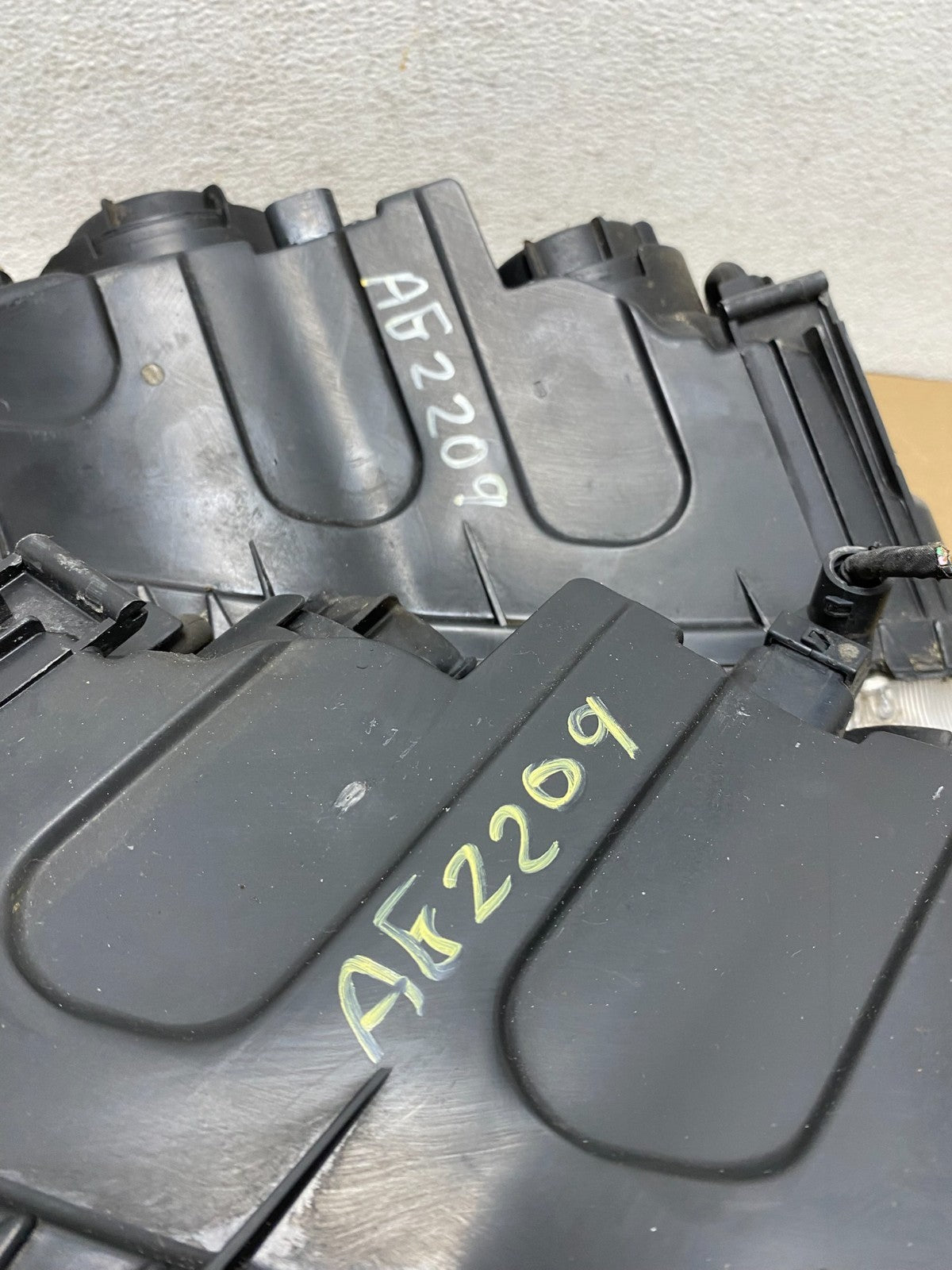 2007 2008 2009 2010 Hyundai Elantra Left+Right Side Headlights AG2209 DW12