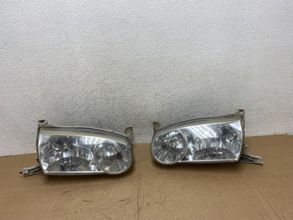 2001-2002 Toyota Corolla Left+Right Side Halogen Headlights AG4656 DW0