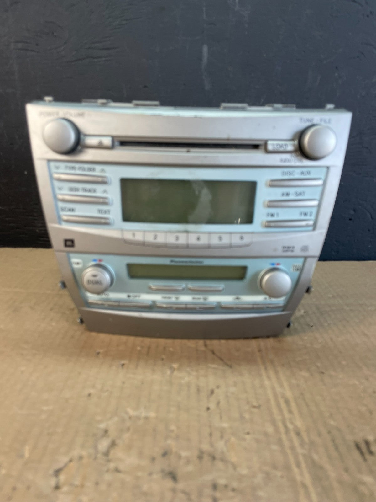 2007 2008 2009 Toyota Camry Radio CD Player Climate Control Bezel OEM AC4895 DG0