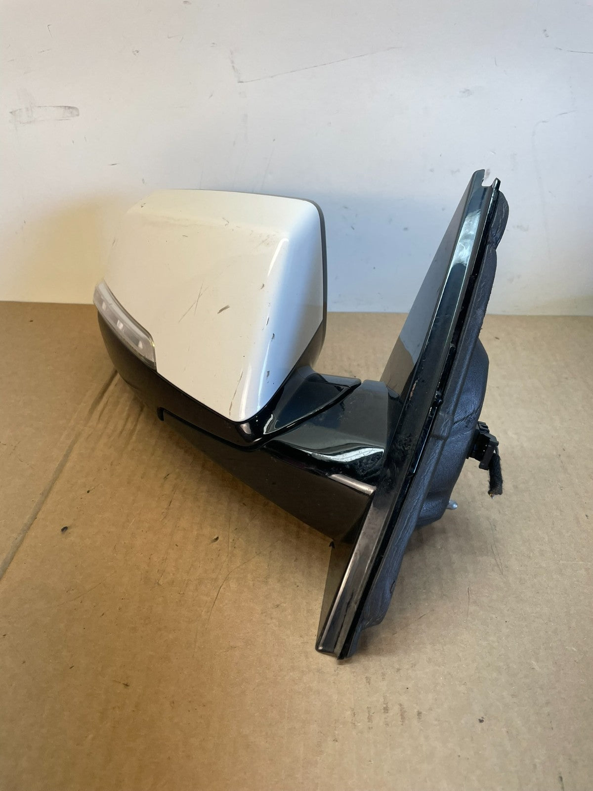 2018 to 2023 Chevrolet Traverse Right Side View Door Mirror Camera AG2711 PS1