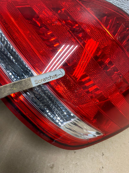 2005-2010 Toyota Avalon Right Passenger Side Tail Light AG6844 LK3