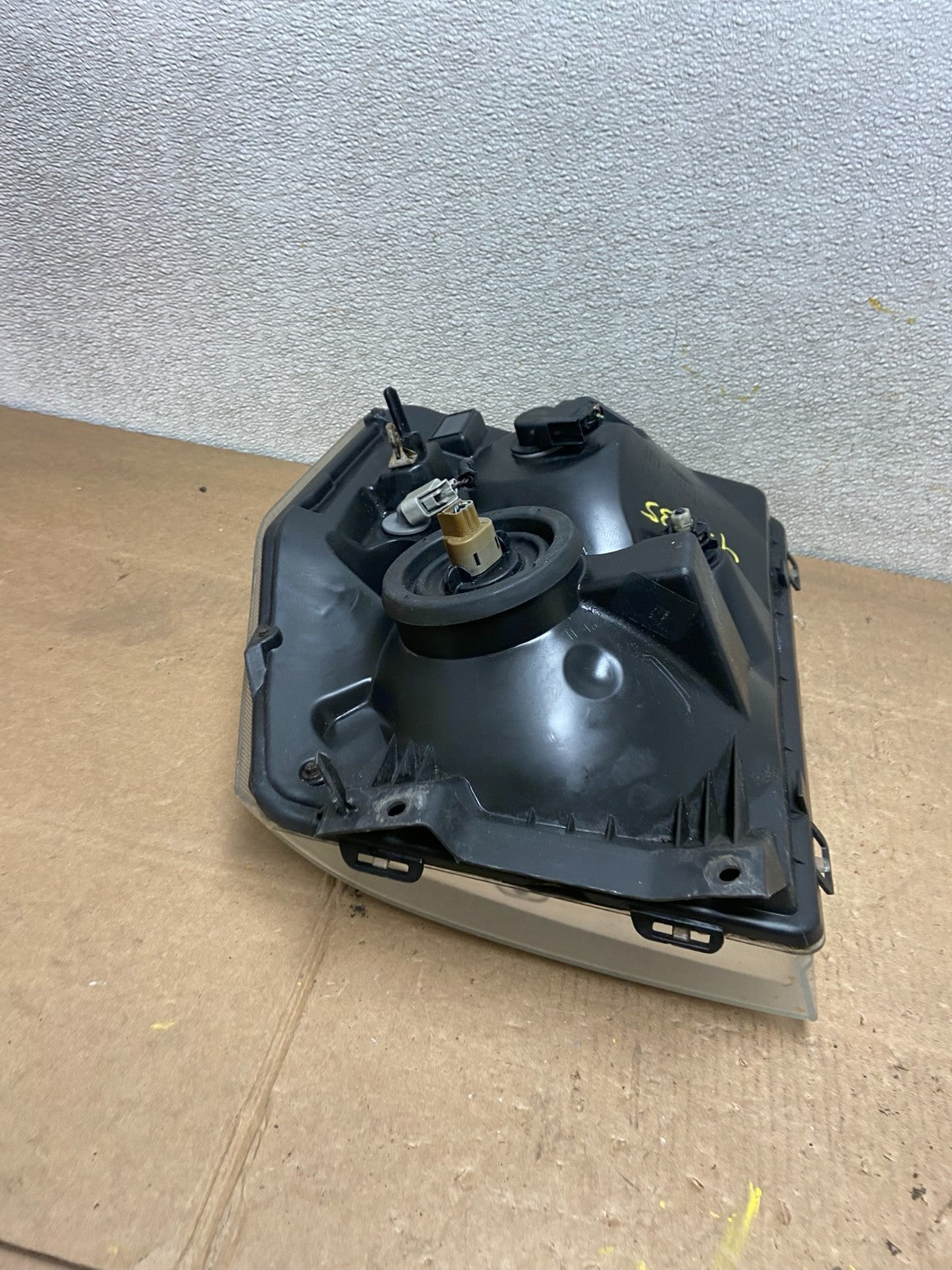 2008-2014 Ford Econoline E150 E250 E350 Left Driver LH Headlight OEM Y5735 DW7