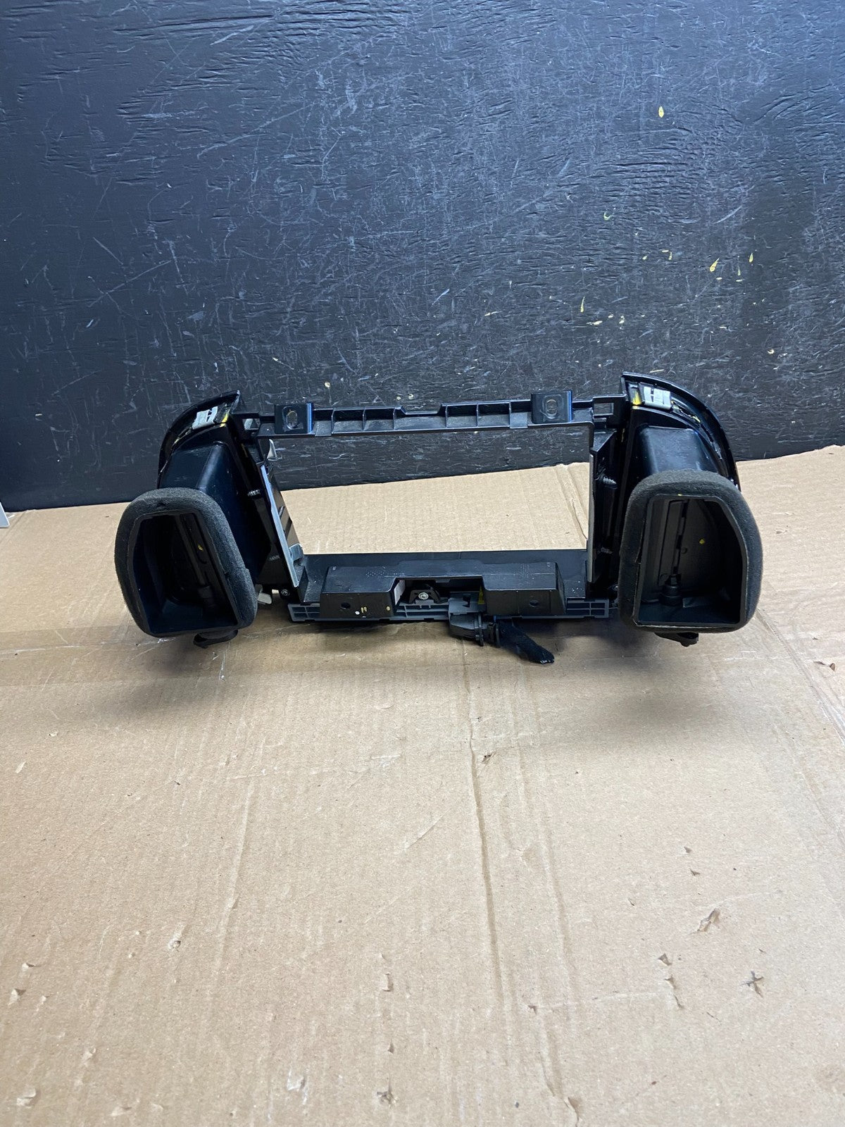 2015 - 2022 Dodge Promaster City Radio Hazzard Switches Air Vent Bezel AF2758 DG3